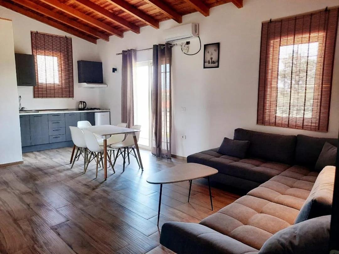Apartments Alavana Velipoja Kültér fotó